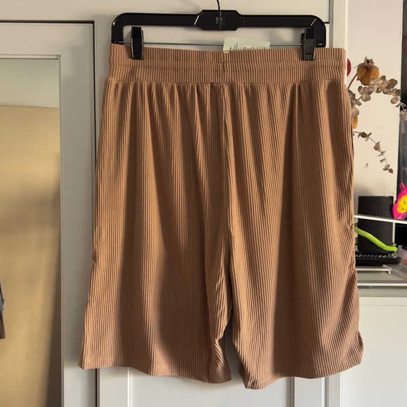 Zen Ribbed Lounge Short in Woodsmoke Men's Size Large - Picture 8 of 8